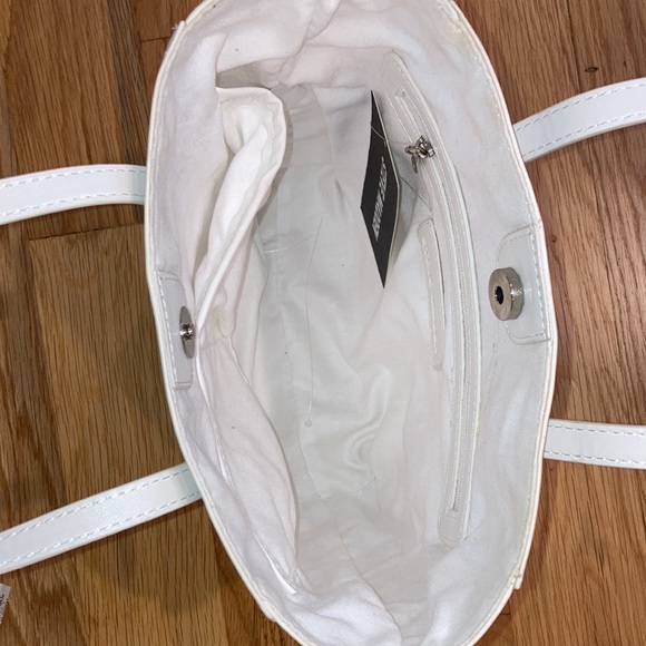 Steve Madden B Theory White Philosophy Tote Silver Spacious Casual Dressy Beach - Picture 3 of 12